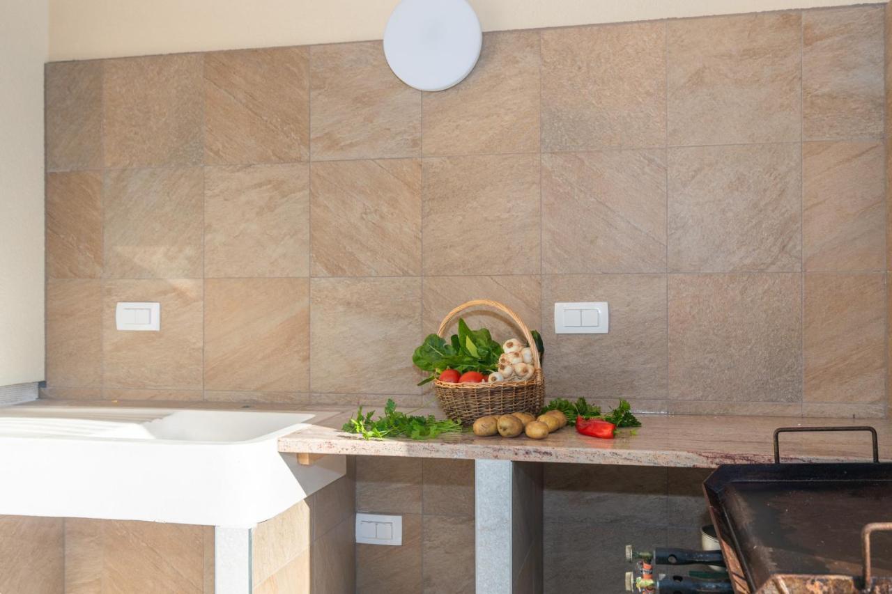 Apartman Ivona U Prizemlju Malinska Exterior foto